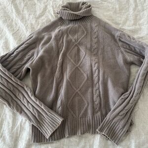 ☀️3/$25 Piscotta New York cashmere cable knit turtleneck sweater small tan